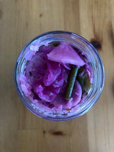 Load image into Gallery viewer, Red Cabbage Kimchi, Medium spicy (Vegan)
